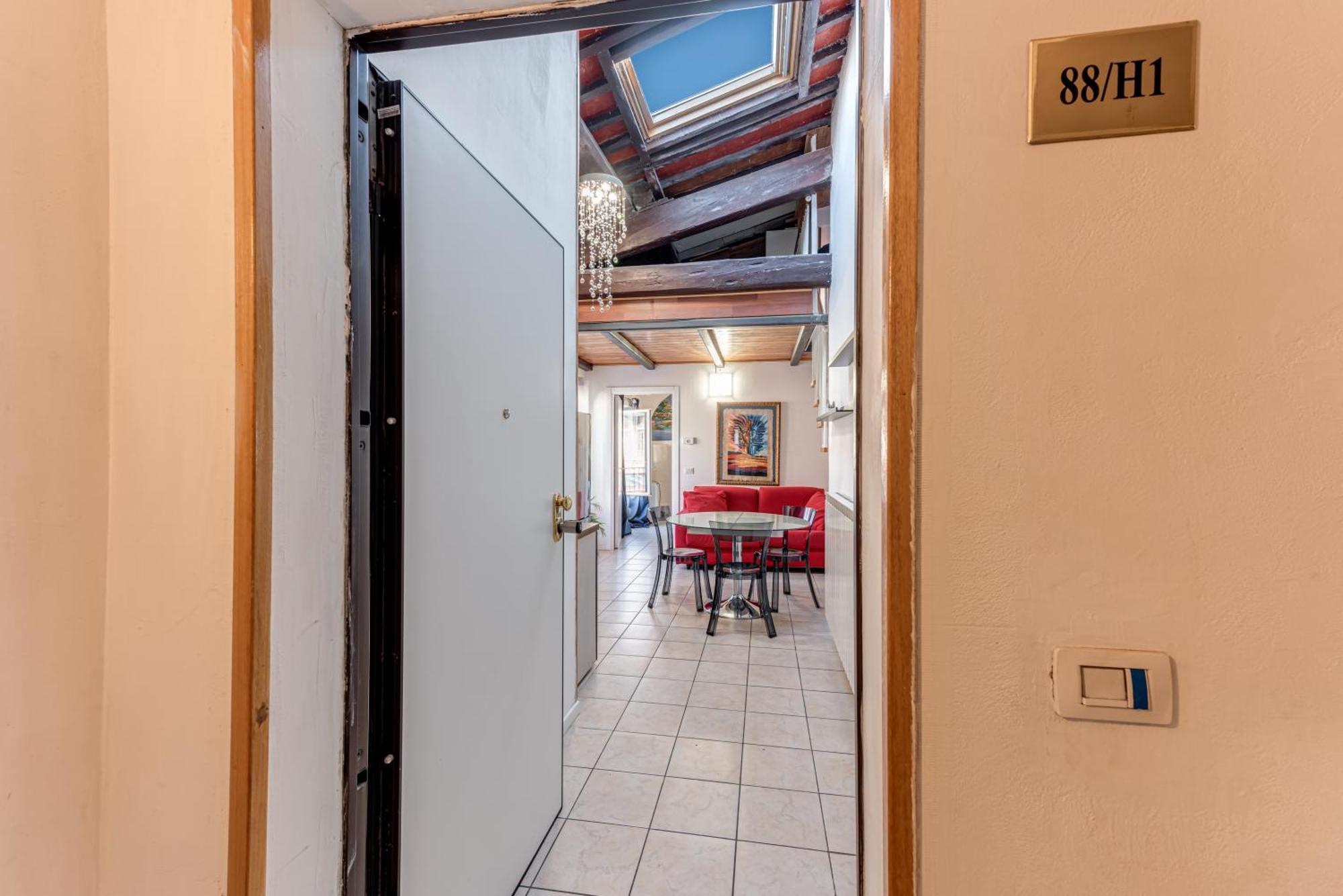 Lilly'S Apartment Firenze Bagian luar foto
